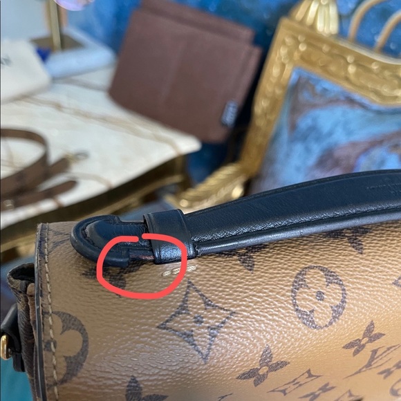 Louis Vuitton Pochette Métis Reverse - Picture 2 of 5